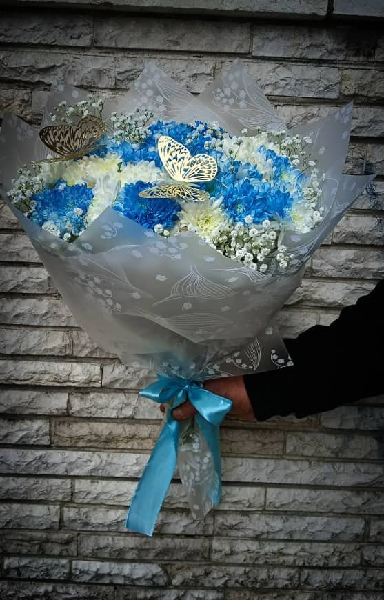 باقة ورد ازرق